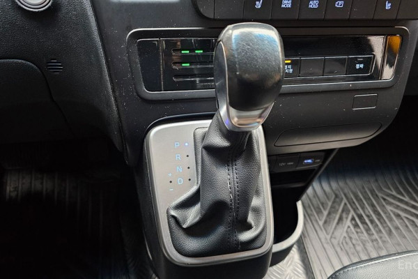 2022 Hyundai Staria с пробегом 38 521 км