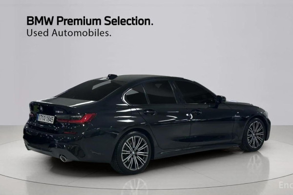 2021 BMW 3 серии с пробегом 30 044 км