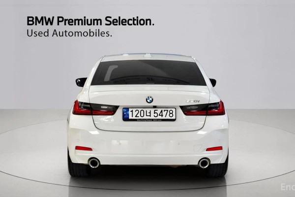 2022 BMW 3 серии с пробегом 27 005 км