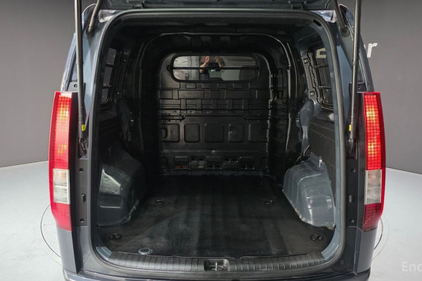 2022 Hyundai Staria с пробегом 78 477 км