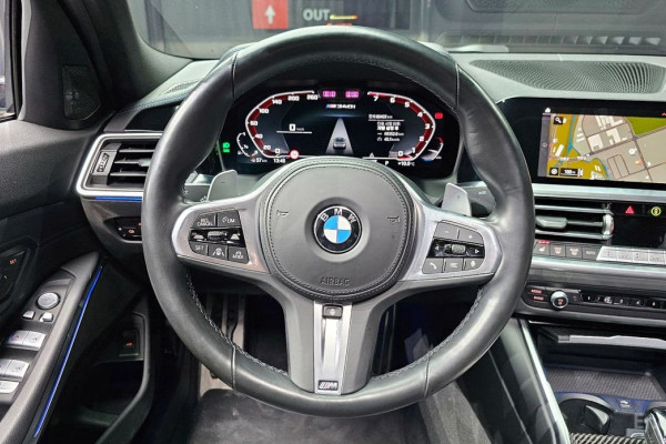 2022 BMW 3 серии с пробегом 66 403 км