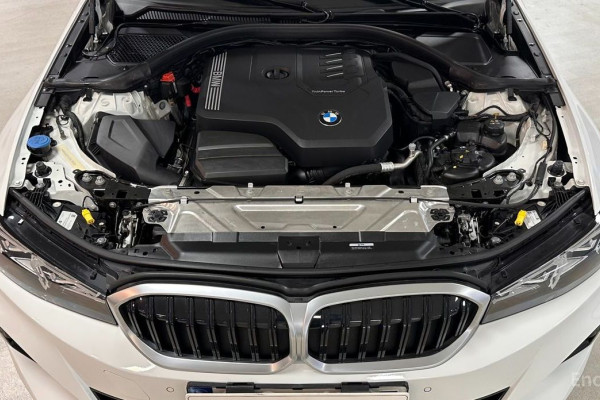 2022 BMW 3 серии с пробегом 76 391 км