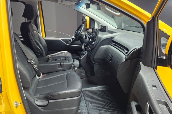 2022 Hyundai Staria с пробегом 38 521 км