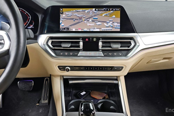 2022 BMW 3 серии с пробегом 76 272 км