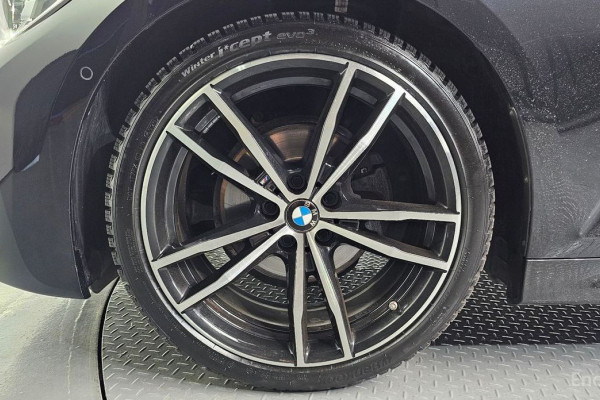 2022 BMW 3 серии с пробегом 52 195 км