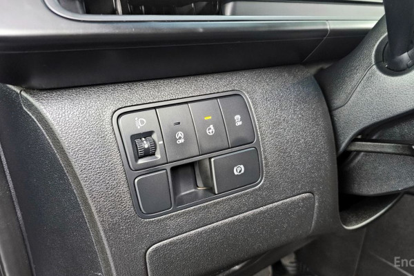 2022 Hyundai Staria с пробегом 70 783 км