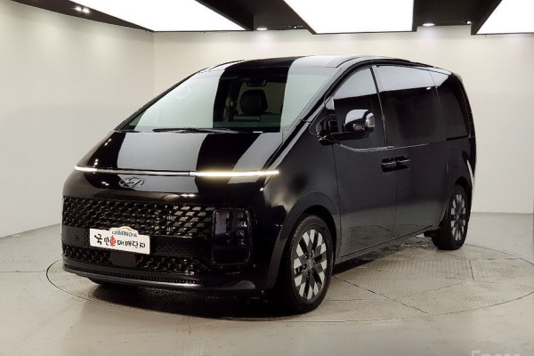 2022 Hyundai Staria с пробегом 68 848 км