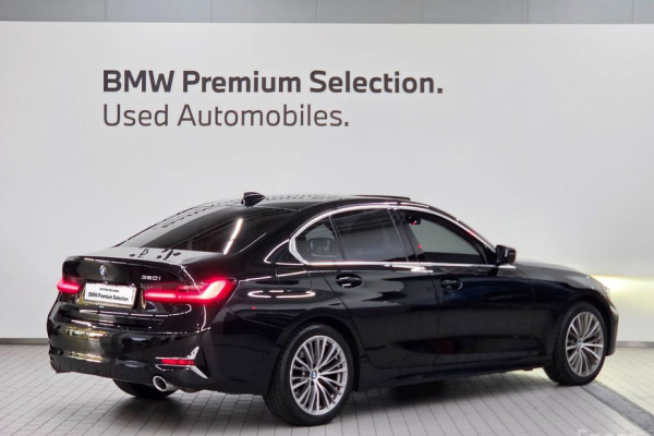 2022 BMW 3 серии с пробегом 27 600 км