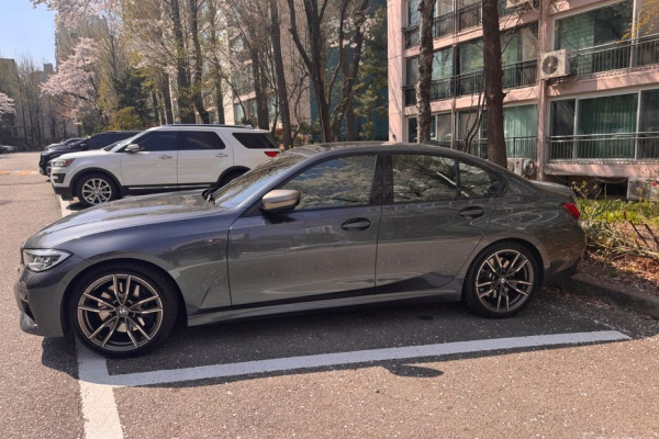 2022 BMW 3 серии с пробегом 56 183 км