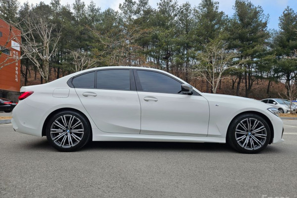 2022 BMW 3 серии с пробегом 43 905 км