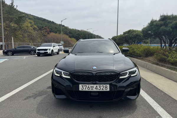 2022 BMW 3 серии с пробегом 44 000 км