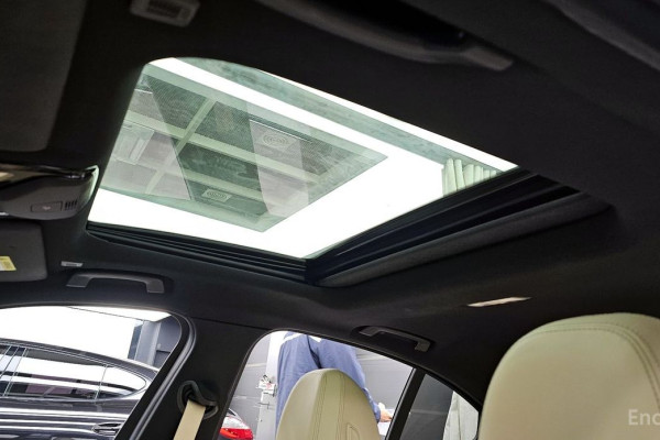 2022 BMW 3 серии с пробегом 76 272 км