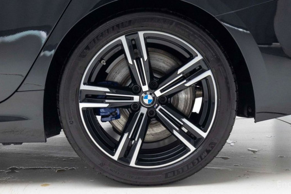 2023 BMW 3 серии с пробегом 21 096 км