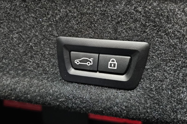 2022 BMW 3 серии с пробегом 66 403 км