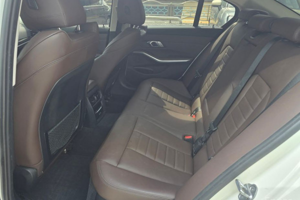 2022 BMW 3 серии с пробегом 70 086 км