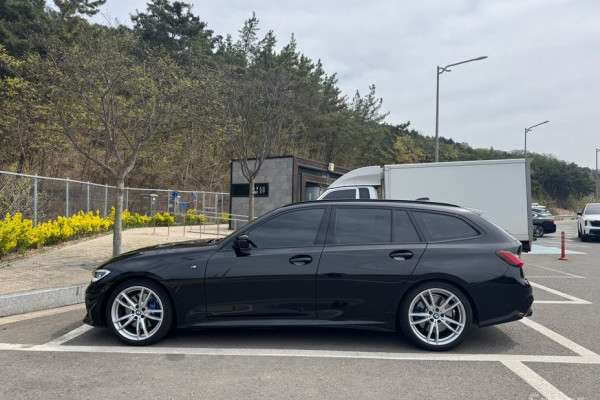 2022 BMW 3 серии с пробегом 44 000 км