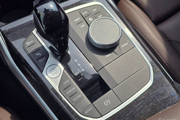 2022 BMW 3 серии с пробегом 70 086 км