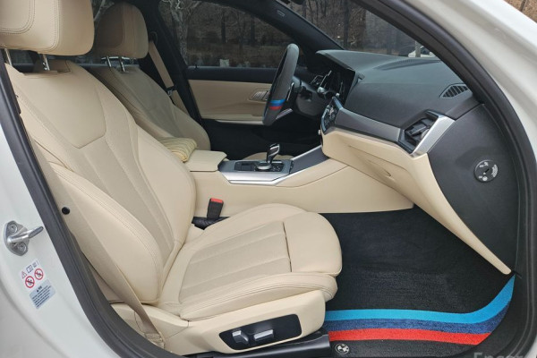 2022 BMW 3 серии с пробегом 43 905 км