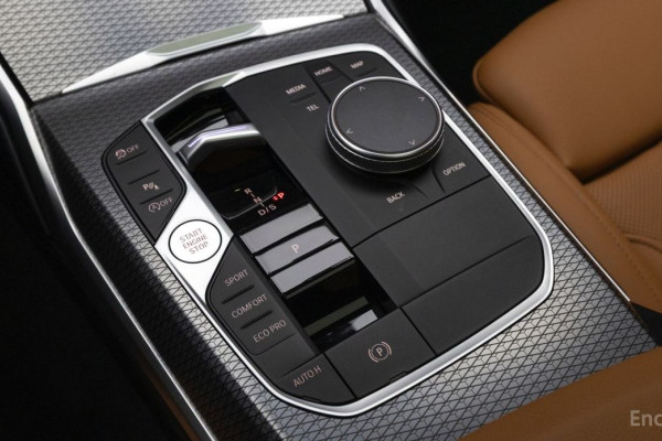 2023 BMW 3 серии с пробегом 21 096 км