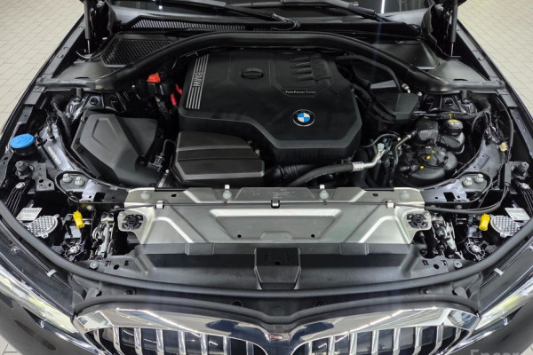 2022 BMW 3 серии с пробегом 27 600 км