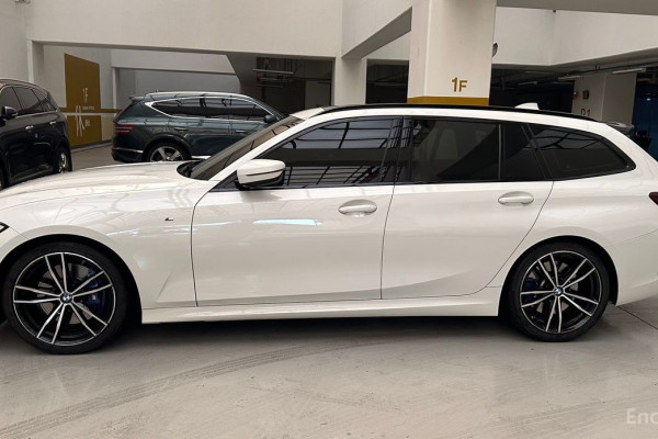 2022 BMW 3 серии с пробегом 32 000 км