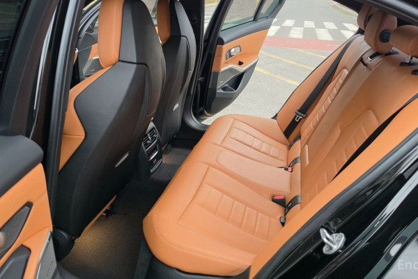 2023 BMW 3 серии с пробегом 25 146 км