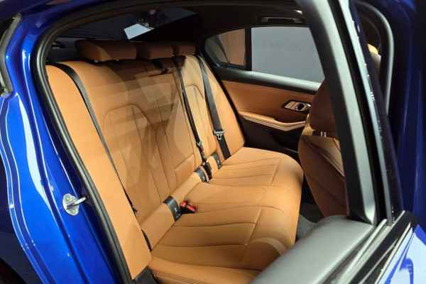 2023 BMW 3 серии с пробегом 29 808 км