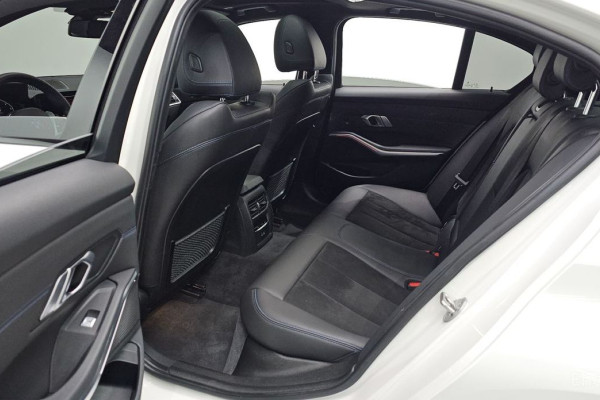 2022 BMW 3 серии с пробегом 61 306 км