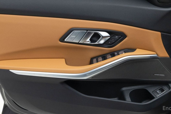 2023 BMW 3 серии с пробегом 21 096 км