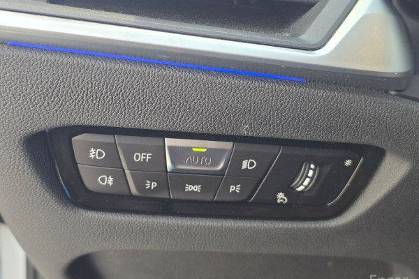 2022 BMW 3 серии с пробегом 70 086 км