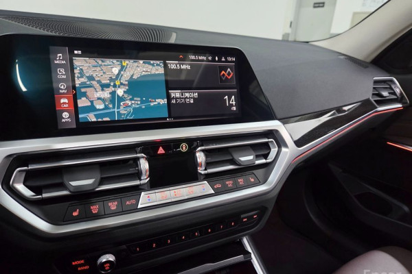 2022 BMW 3 серии с пробегом 27 600 км