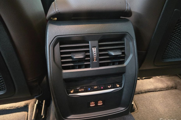 2022 BMW 3 серии с пробегом 27 600 км