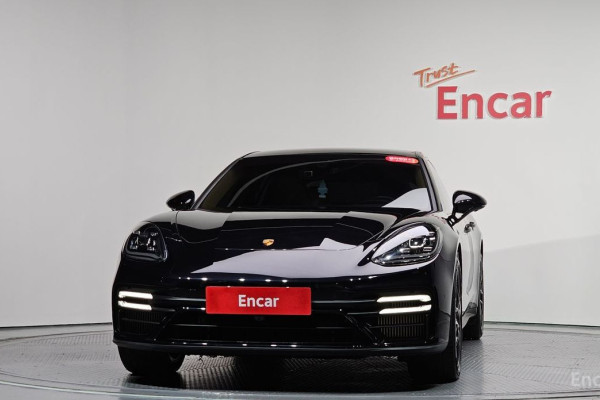 2023 Porsche Panamera с пробегом 26 392 км