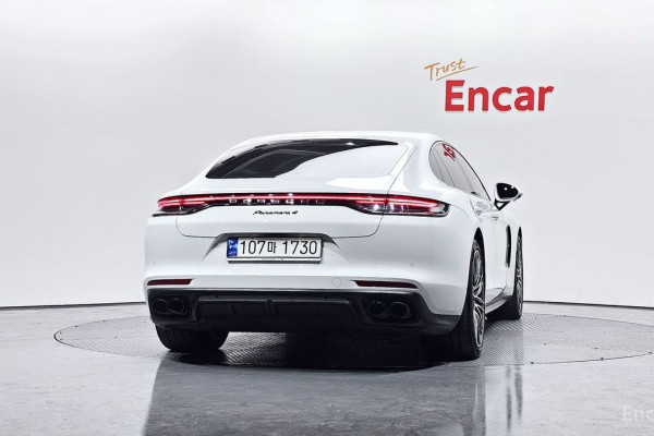 2021 Porsche Panamera с пробегом 42 420 км
