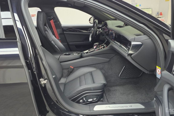 2021 Porsche Panamera с пробегом 73 948 км