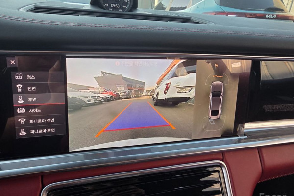 2021 Porsche Panamera с пробегом 69 322 км