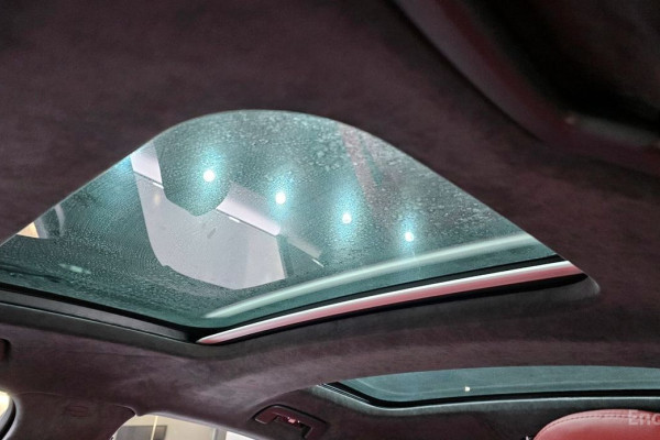 2022 Porsche Panamera с пробегом 3 016 км