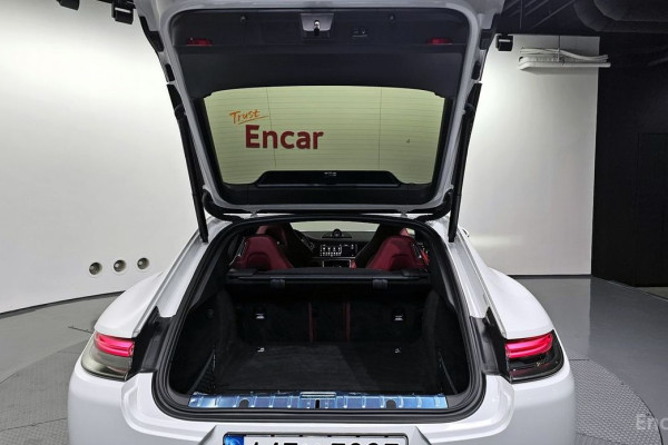 2022 Porsche Panamera с пробегом 3 016 км