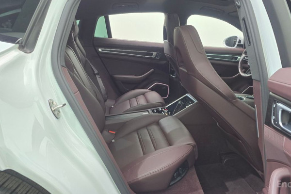 2022 Porsche Panamera с пробегом 22 430 км