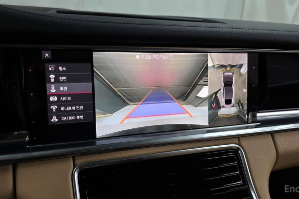 2021 Porsche Panamera с пробегом 60 636 км