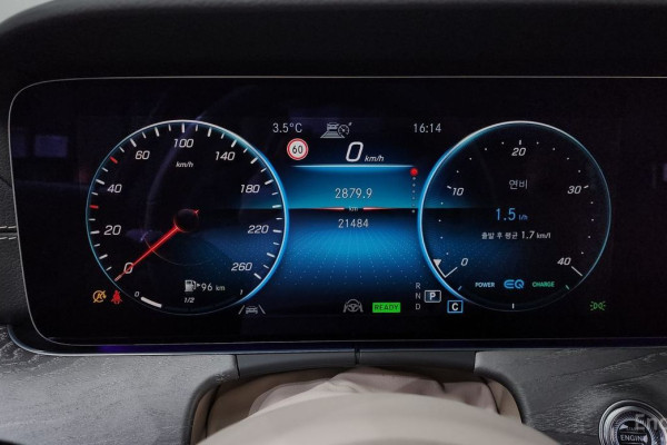 2021 Mercedes-Benz CLS с пробегом 21 484 км