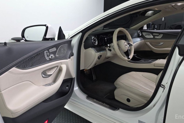 2023 Mercedes-Benz CLS с пробегом 44 718 км