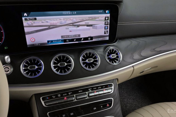 2023 Mercedes-Benz CLS с пробегом 2 456 км