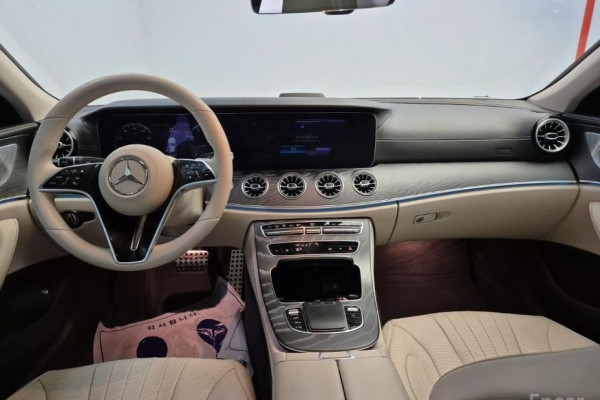 2023 Mercedes-Benz CLS с пробегом 27 598 км