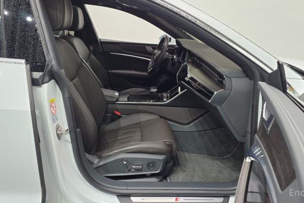 2021 Audi A7 с пробегом 24 778 км