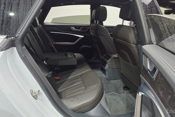 2021 Audi A7 с пробегом 24 778 км