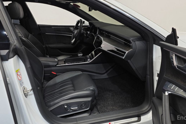 2020 Audi A7 с пробегом 46 287 км