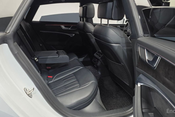 2020 Audi A7 с пробегом 46 287 км