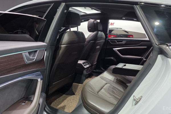 2022 Audi A7 с пробегом 53 241 км
