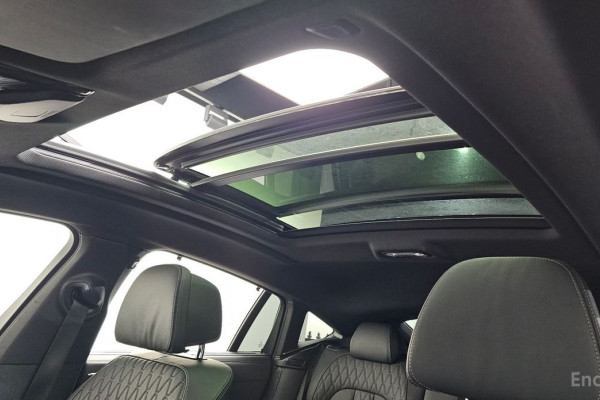 2022 BMW X6 с пробегом 38 496 км